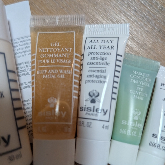 Sisley Paris Skincare Bundle - Picture 5 of 7